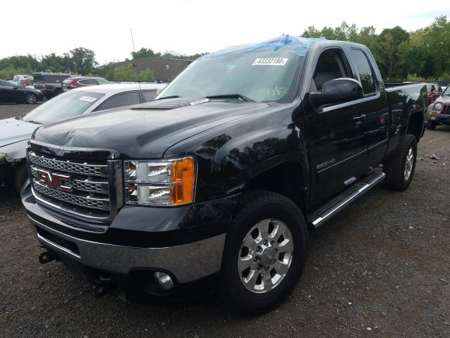 Photo 1 VIN: 1GT221CG8BZ382021 - GMC SIERRA K25 