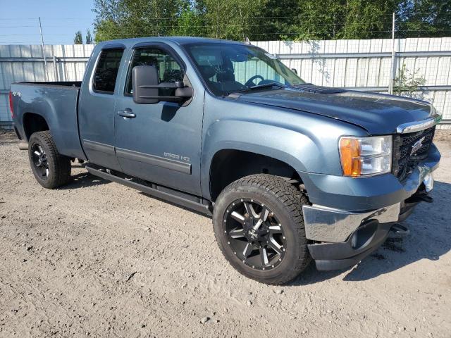 Photo 3 VIN: 1GT221E83BZ288943 - GMC SIERRA 