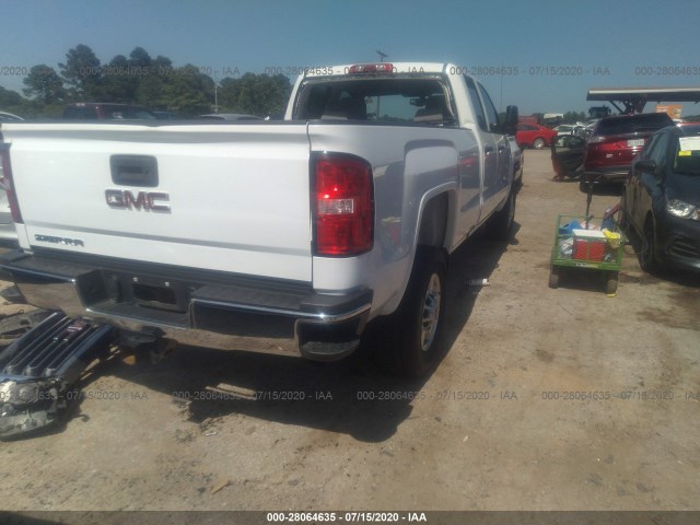 Photo 3 VIN: 1GT22REG3HZ397000 - GMC SIERRA 2500HD 