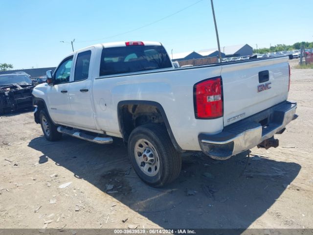 Photo 2 VIN: 1GT22REG4HZ161343 - GMC SIERRA 