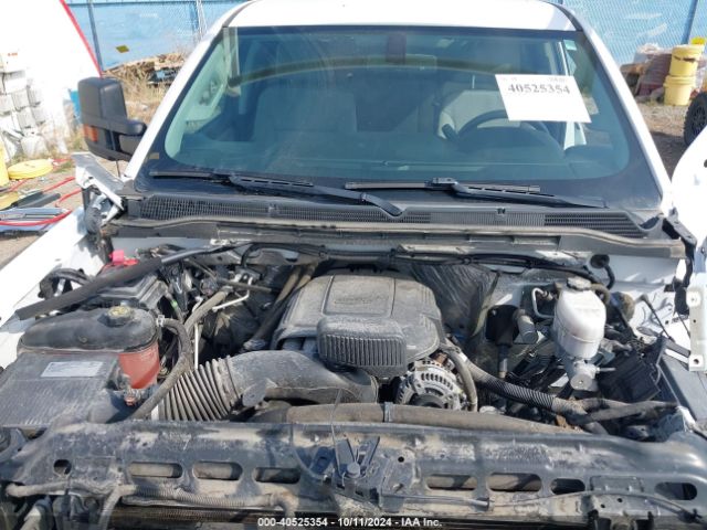 Photo 9 VIN: 1GT22REG8JZ257711 - GMC SIERRA 