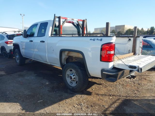 Photo 2 VIN: 1GT22XEG2FZ134174 - GMC SIERRA 2500HD 