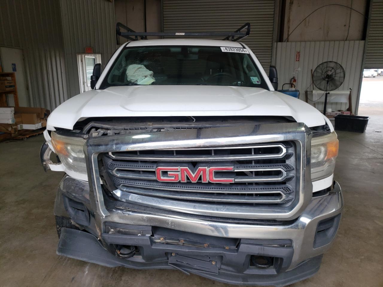 Photo 4 VIN: 1GT22XEG2FZ509187 - GMC SIERRA 