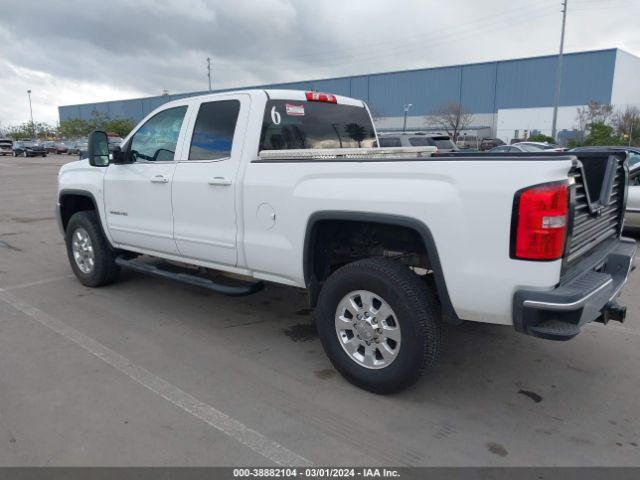 Photo 2 VIN: 1GT22YE8XFZ111529 - GMC SIERRA 2500HD 