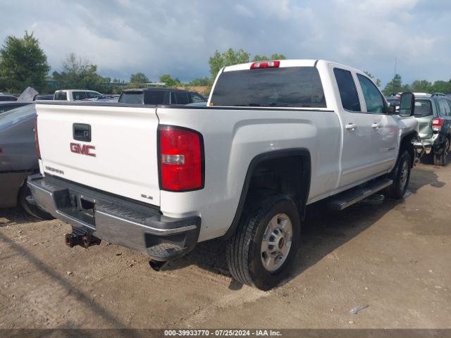 Photo 3 VIN: 1GT22YEG1FZ141784 - GMC SIERRA 