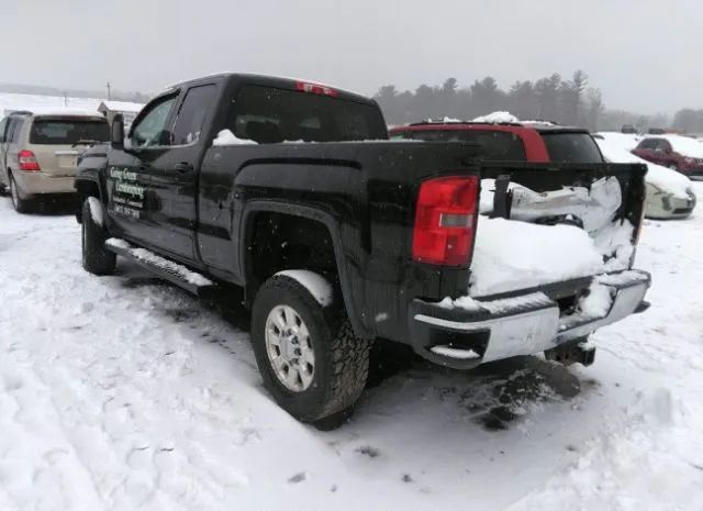 Photo 2 VIN: 1GT22YEG2FZ115467 - GMC SIERRA 2500HD 