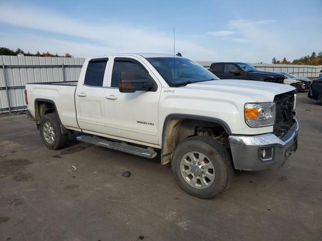 Photo 3 VIN: 1GT22YEG4FZ105829 - GMC SIERRA 