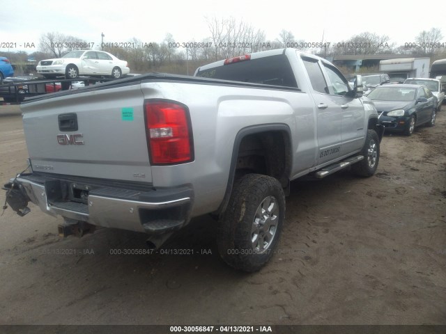 Photo 3 VIN: 1GT22YEG4FZ530547 - GMC SIERRA 2500HD 