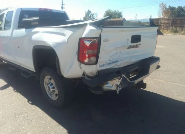 Photo 5 VIN: 1GT22YEG8FZ116252 - GMC SIERRA 2500HD 