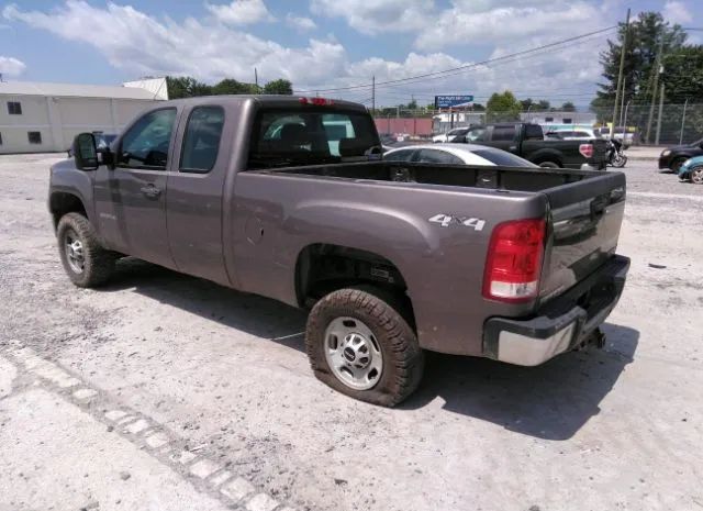 Photo 2 VIN: 1GT22ZCG3DZ265576 - GMC SIERRA 2500HD 