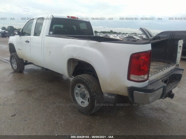 Photo 2 VIN: 1GT22ZCG6DZ118006 - GMC SIERRA 2500HD 