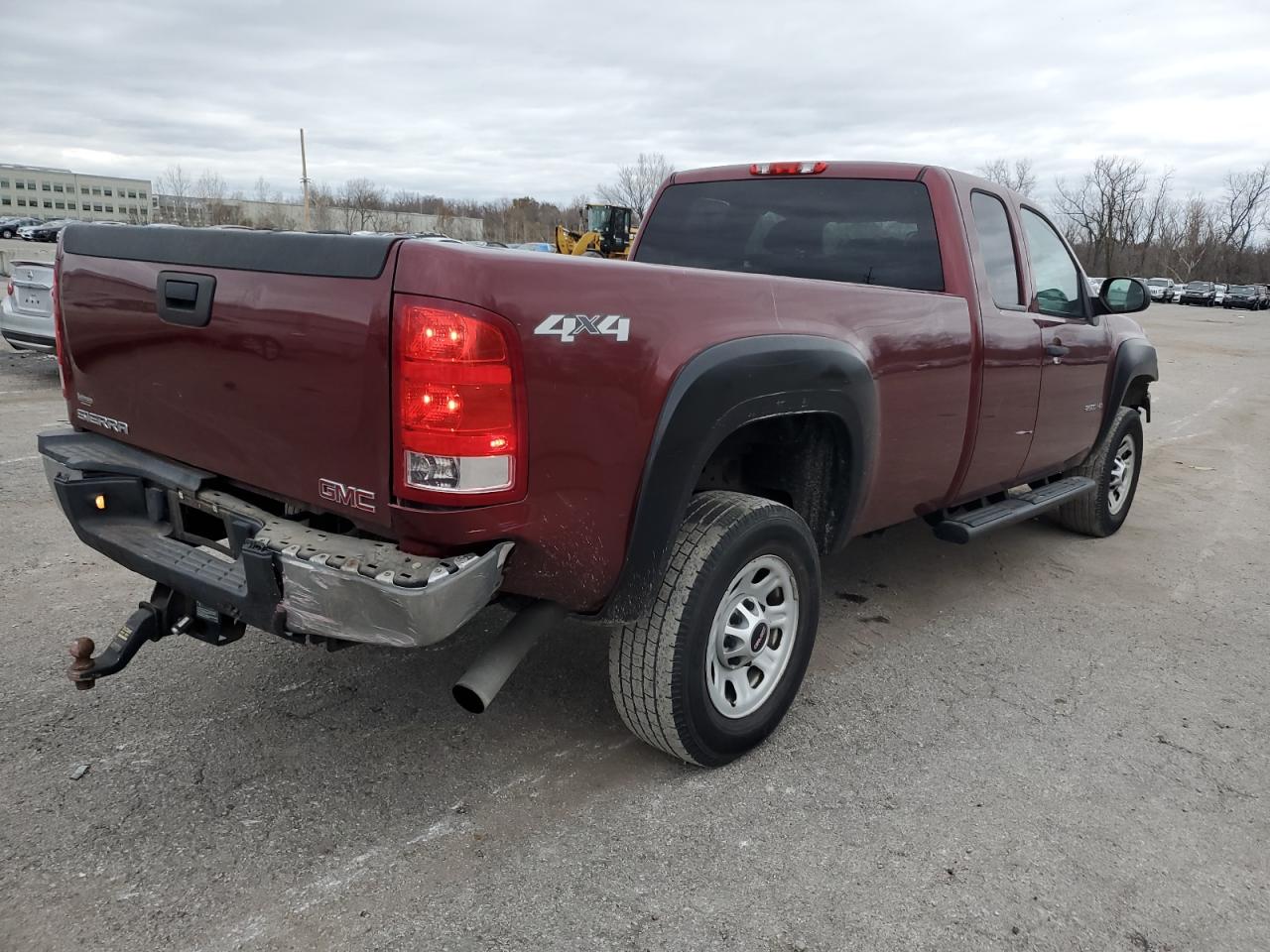 Photo 2 VIN: 1GT22ZCG8DZ118704 - GMC SIERRA 