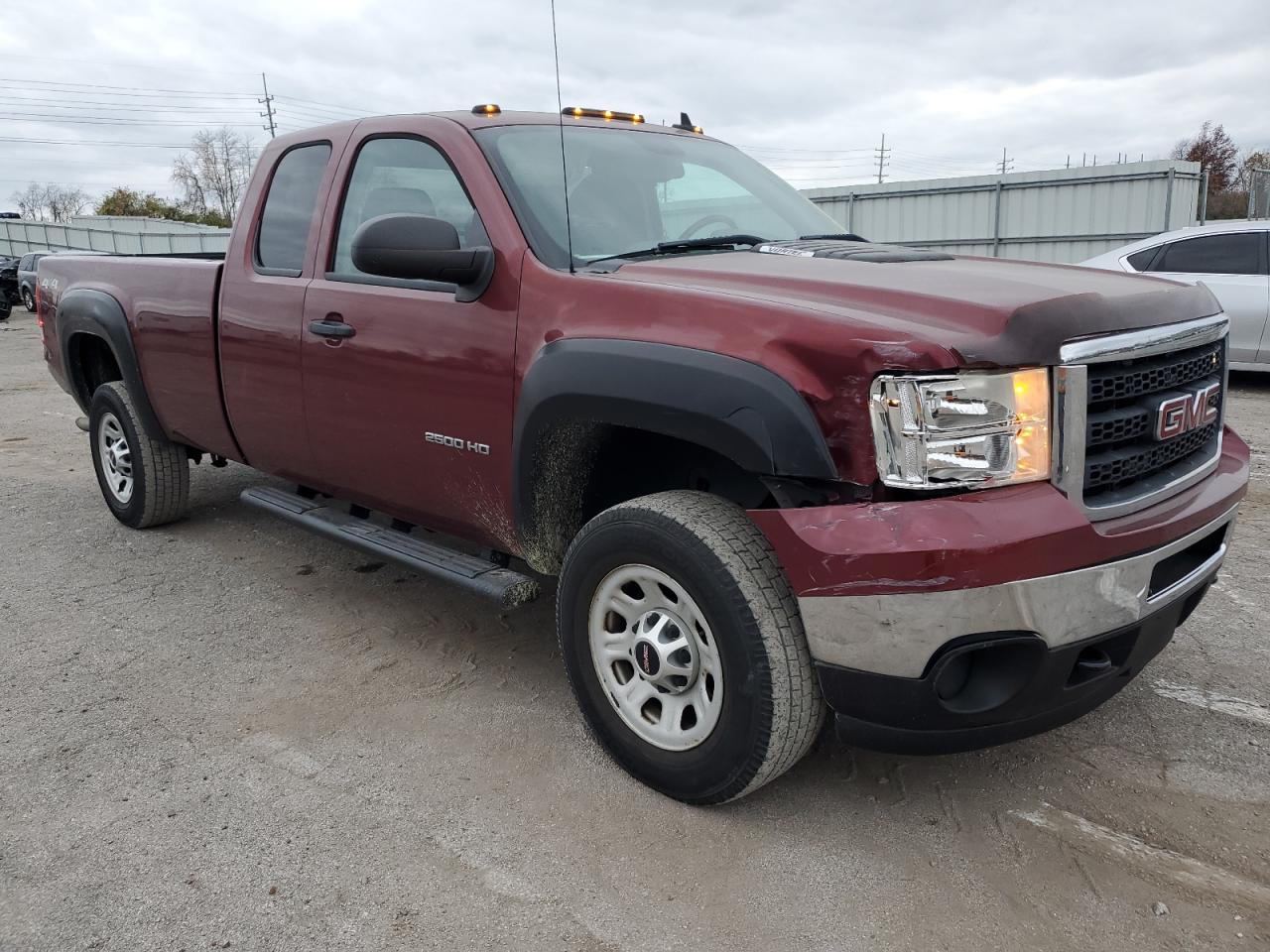 Photo 3 VIN: 1GT22ZCG8DZ118704 - GMC SIERRA 