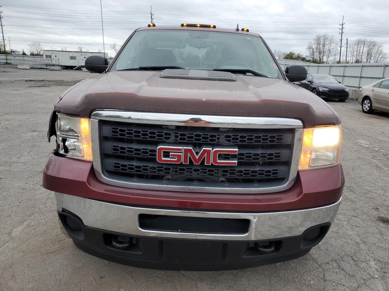 Photo 4 VIN: 1GT22ZCG8DZ118704 - GMC SIERRA 