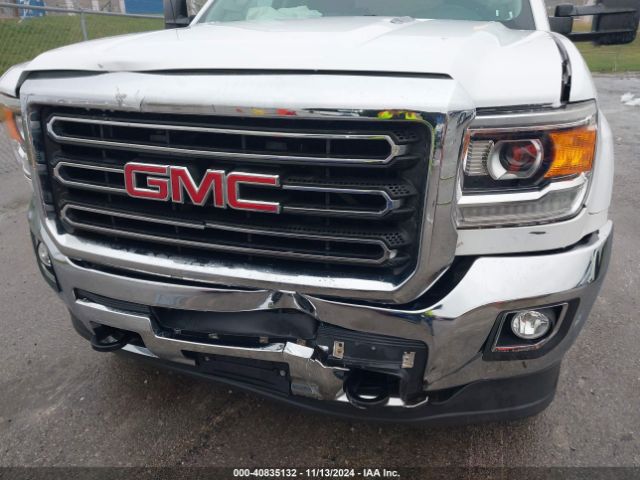 Photo 5 VIN: 1GT22ZE8XFZ140826 - GMC SIERRA 