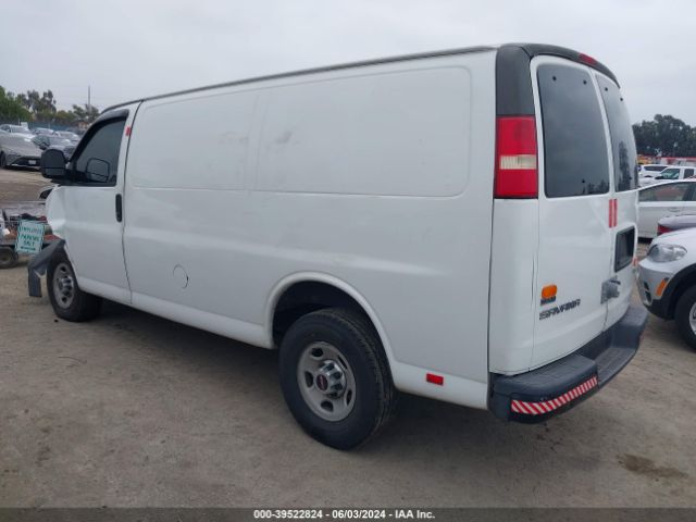 Photo 2 VIN: 1GT2GTBA8A1119356 - GMC SAVANA 