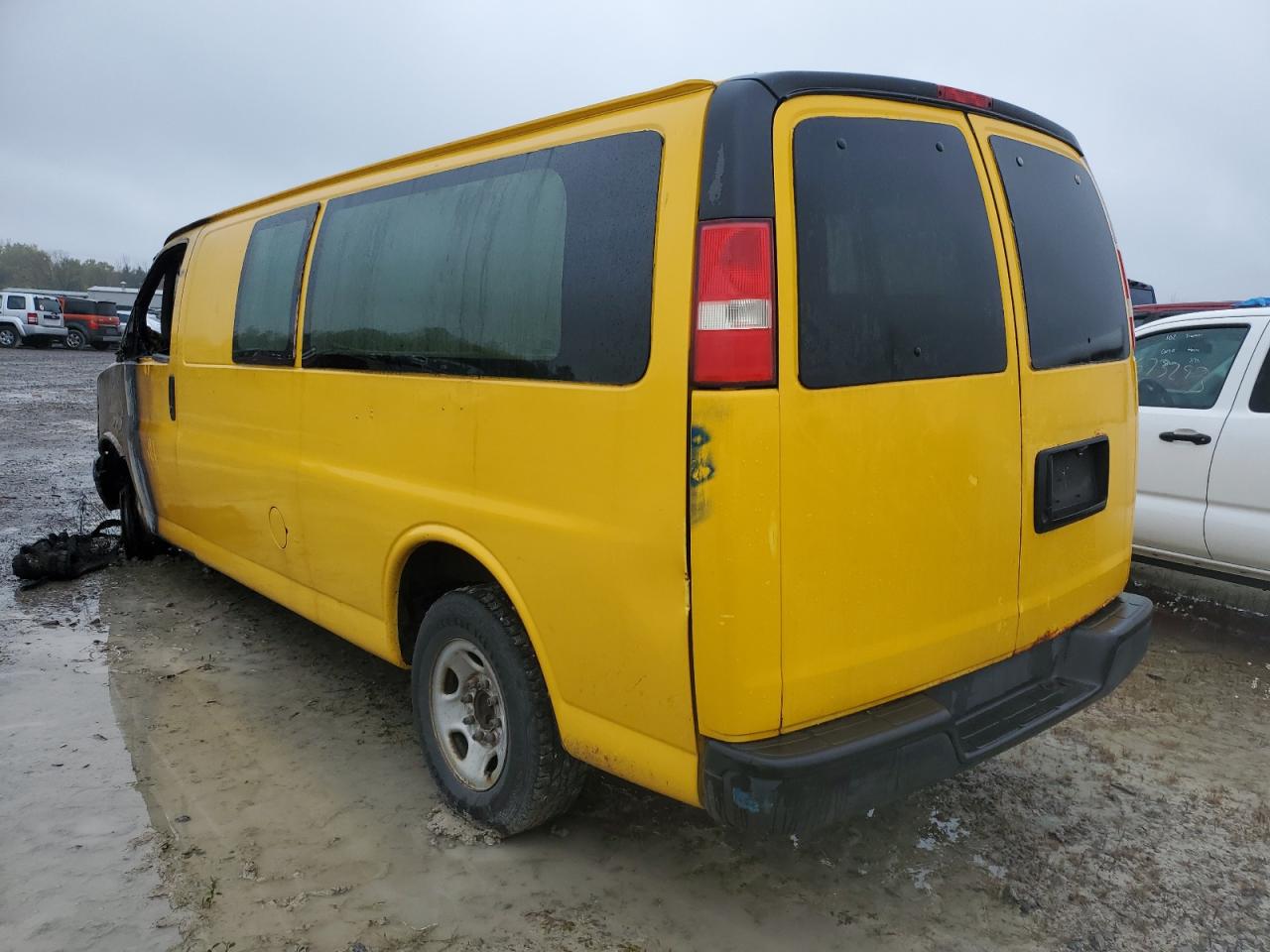 Photo 1 VIN: 1GT2GUBA3A1901280 - GMC SAVANA 