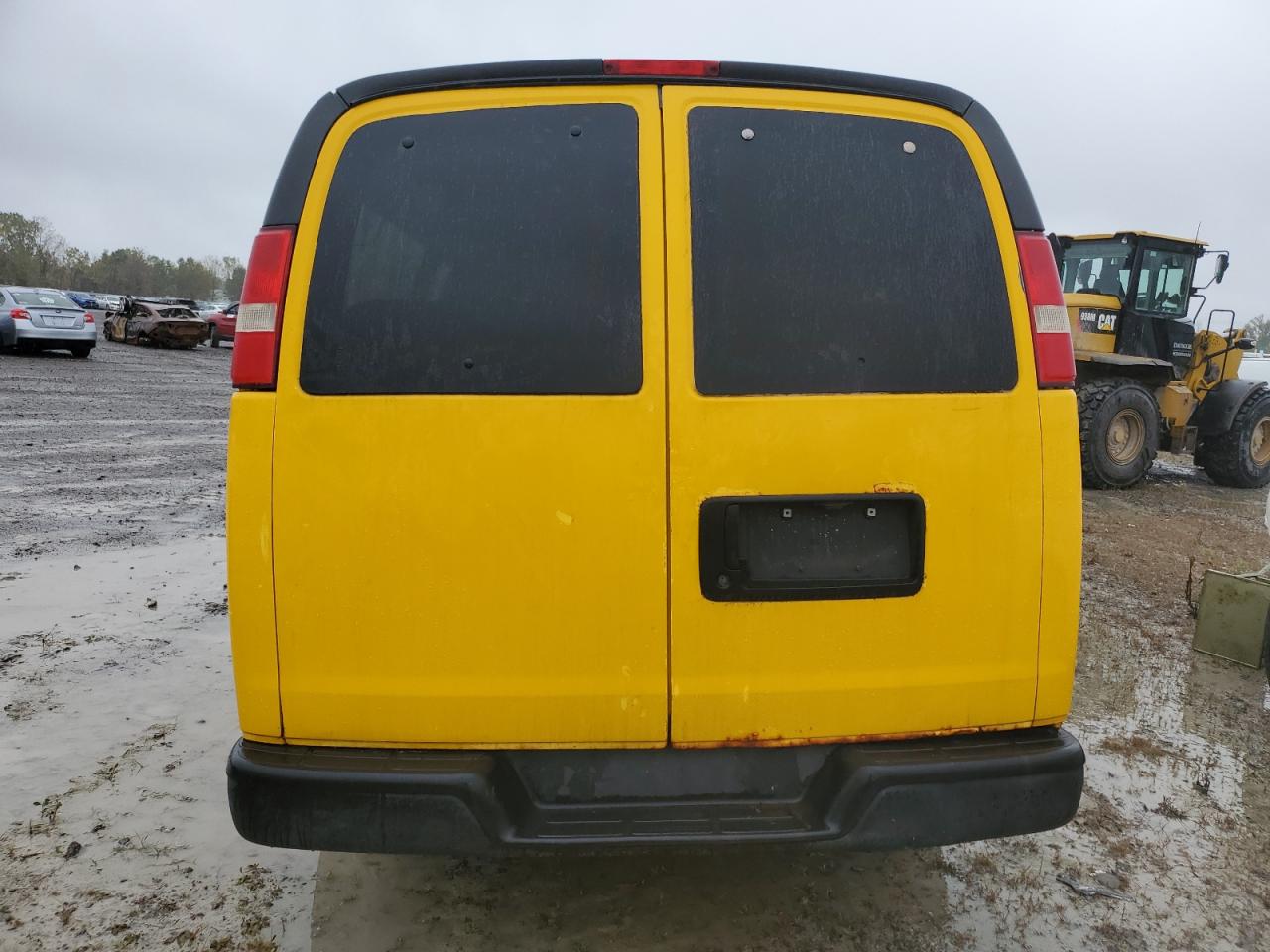 Photo 5 VIN: 1GT2GUBA3A1901280 - GMC SAVANA 