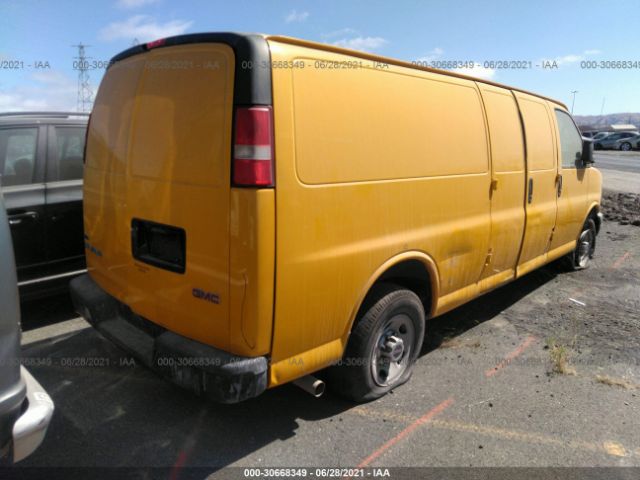 Photo 3 VIN: 1GT2GUBAXA1903639 - GMC SAVANA CARGO VAN 