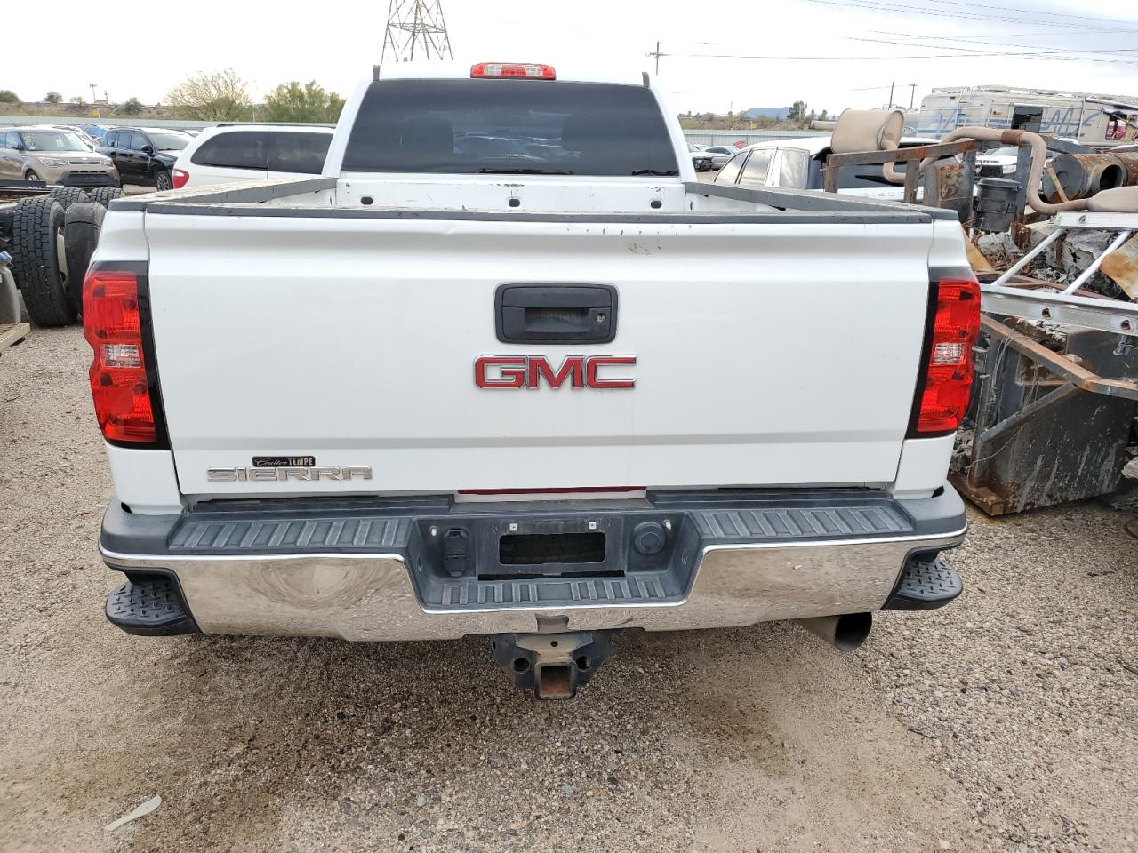 Photo 5 VIN: 1GT41VC81GF167925 - GMC SIERRA 