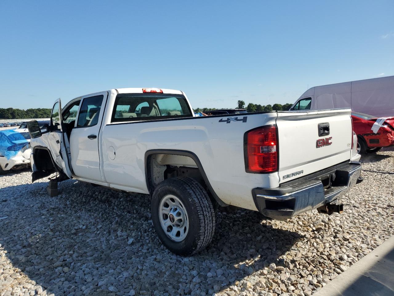 Photo 1 VIN: 1GT421CG7FF187527 - GMC SIERRA 