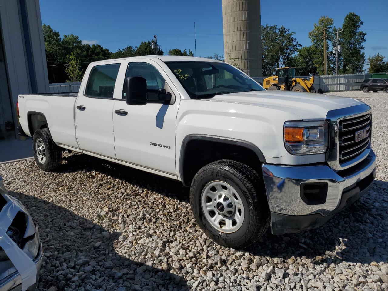 Photo 3 VIN: 1GT421CG7FF187527 - GMC SIERRA 