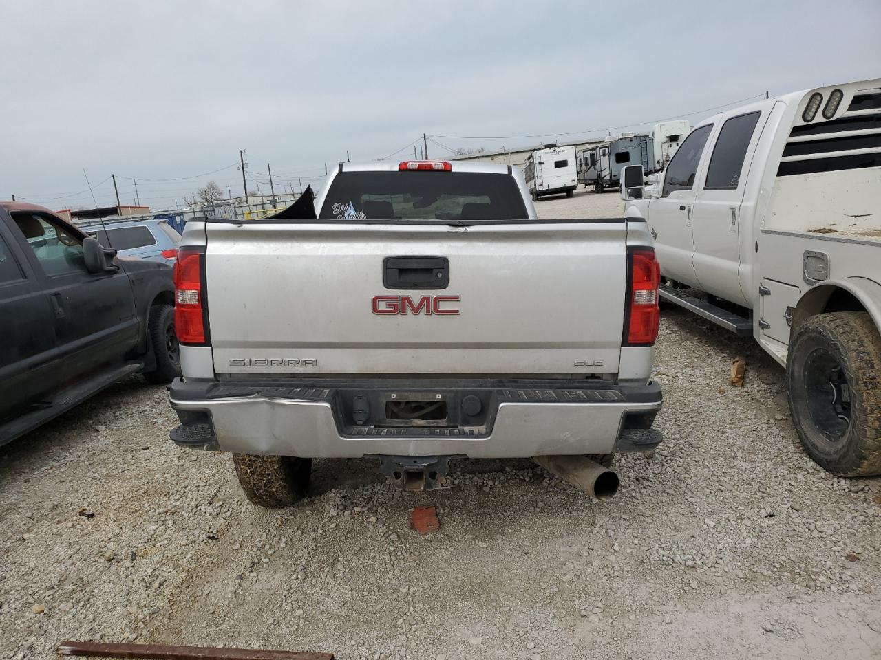 Photo 5 VIN: 1GT422C81FF594404 - GMC SIERRA 