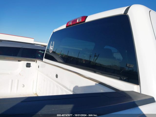 Photo 6 VIN: 1GT422C8XFF160949 - GMC SIERRA 