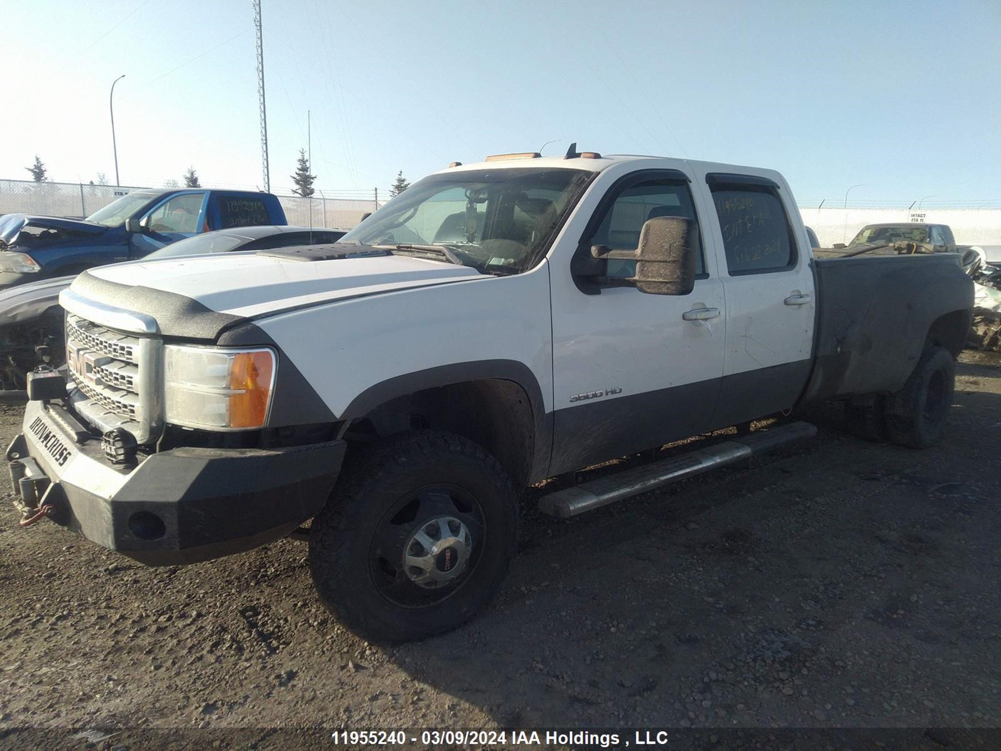 Photo 1 VIN: 1GT423C81CF140459 - GMC SIERRA 