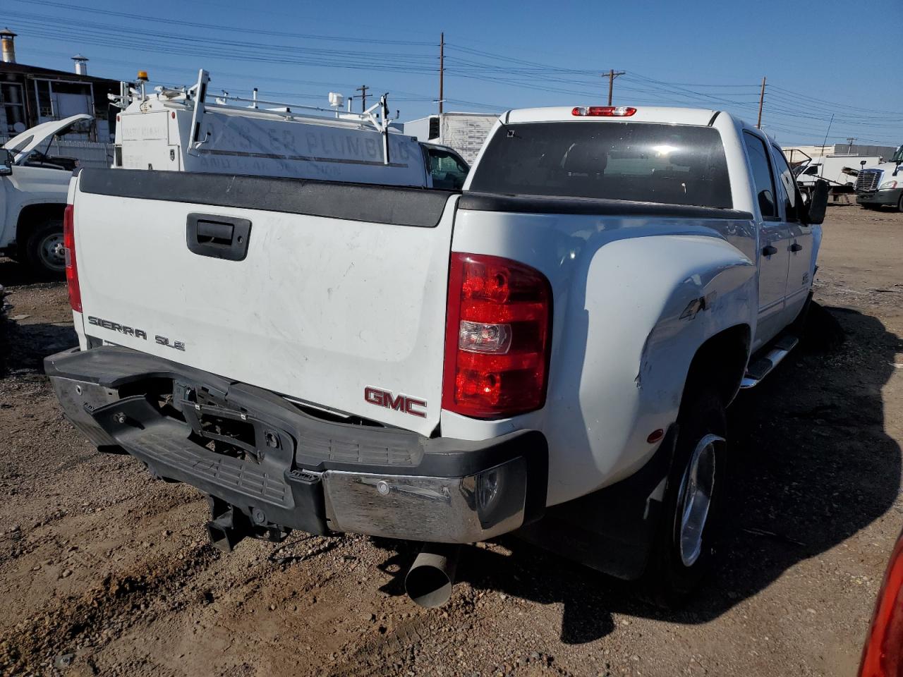 Photo 2 VIN: 1GT423C86CF206925 - GMC SIERRA 