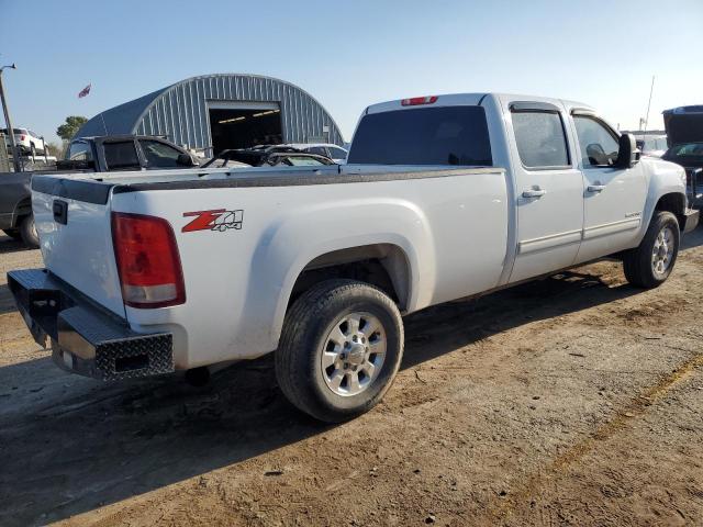 Photo 2 VIN: 1GT424C87BF201320 - GMC SIERRA K35 