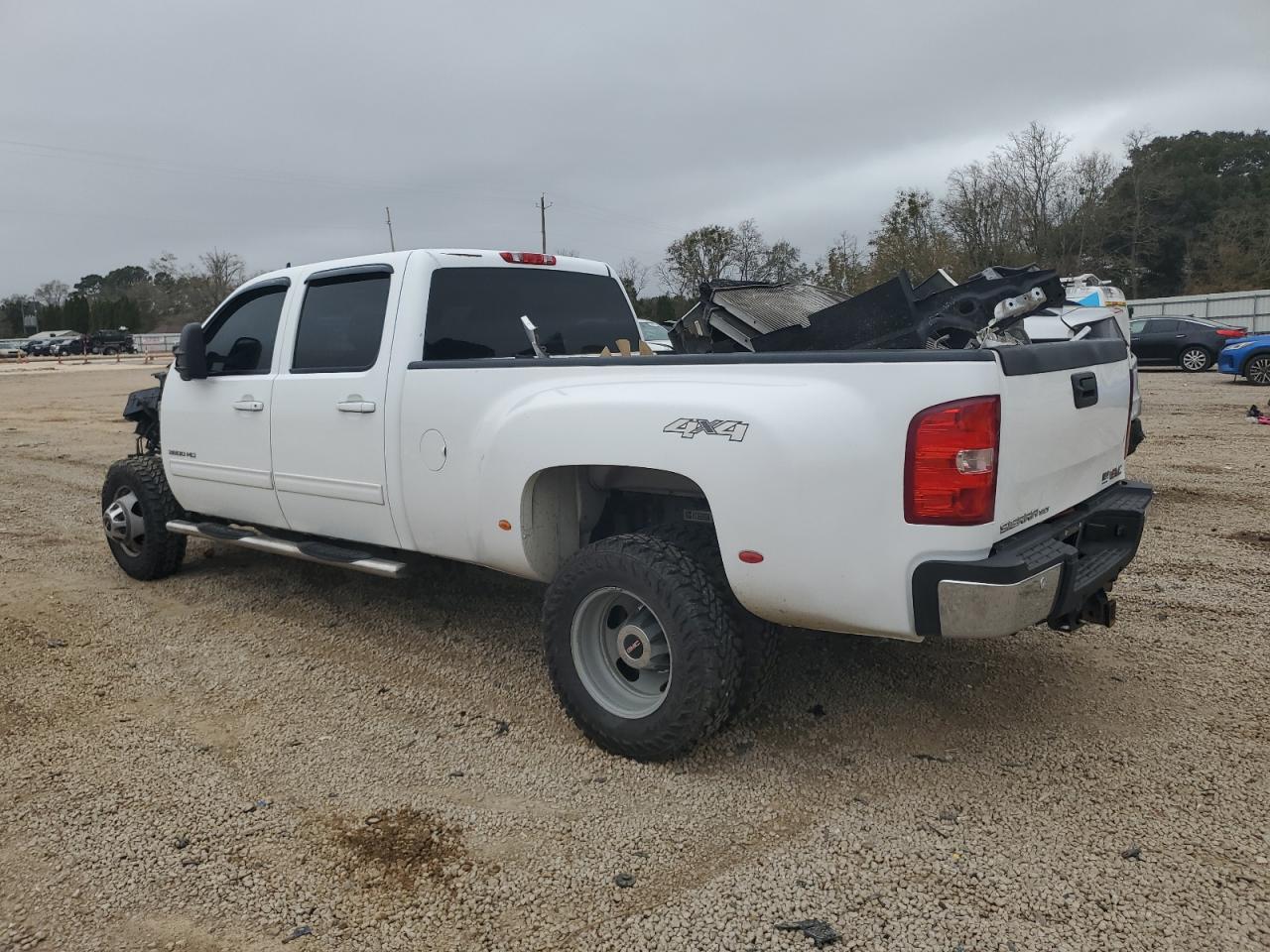 Photo 1 VIN: 1GT424C88BF253880 - GMC SIERRA 