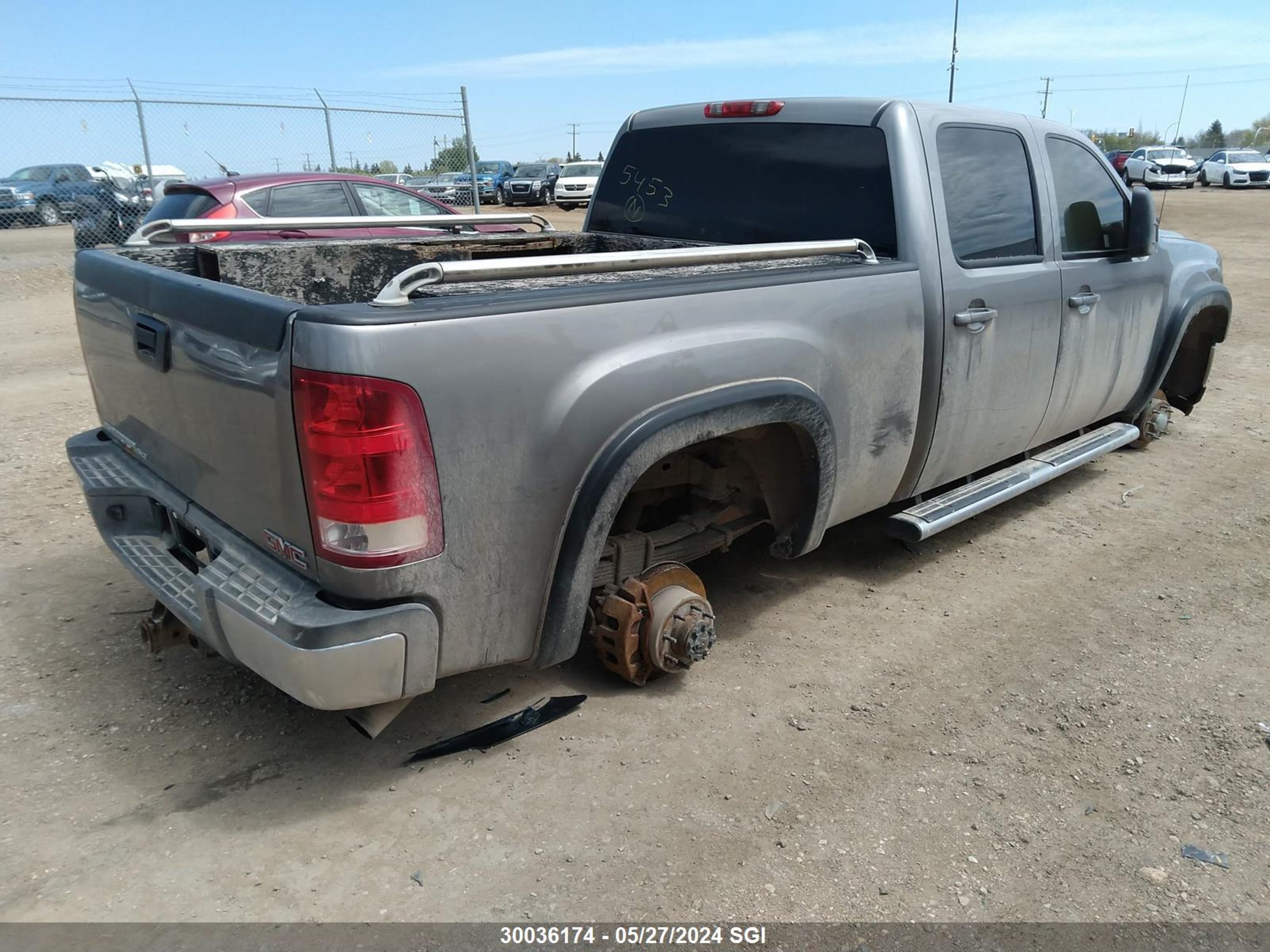 Photo 3 VIN: 1GT424CGXDF205453 - GMC SIERRA 