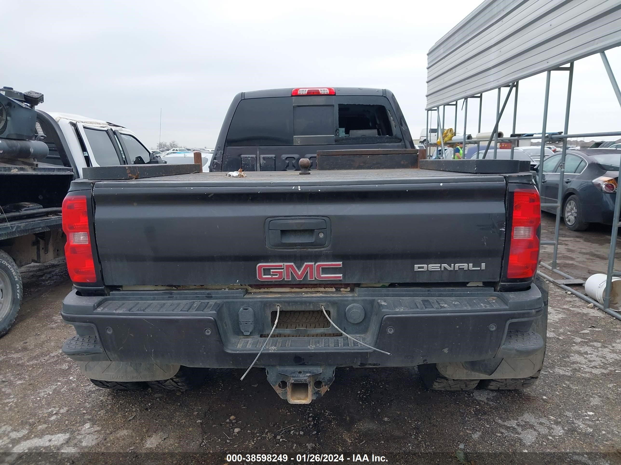 Photo 7 VIN: 1GT424E85FF619412 - GMC SIERRA 