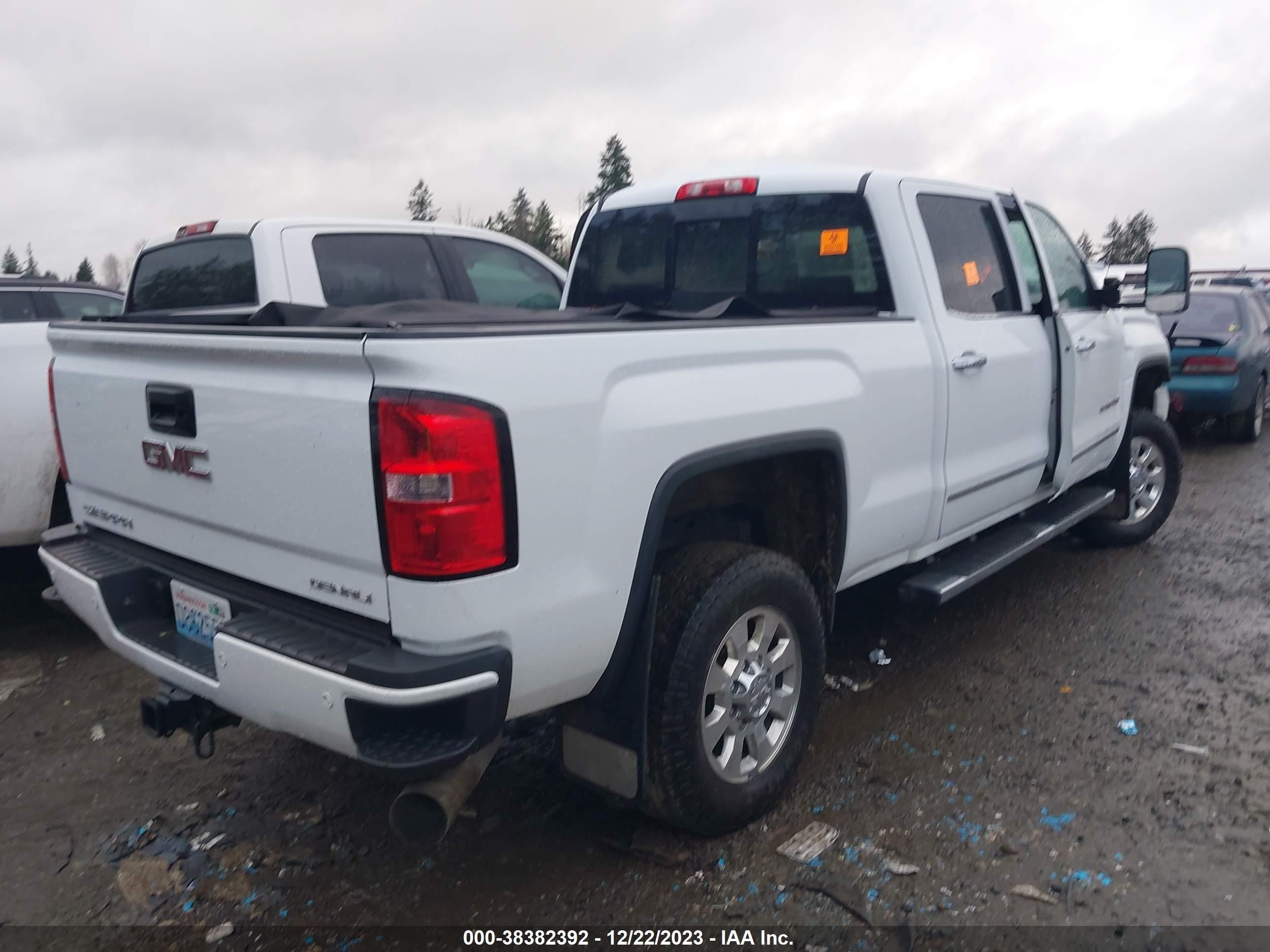 Photo 3 VIN: 1GT424E88FF189133 - GMC ALL 