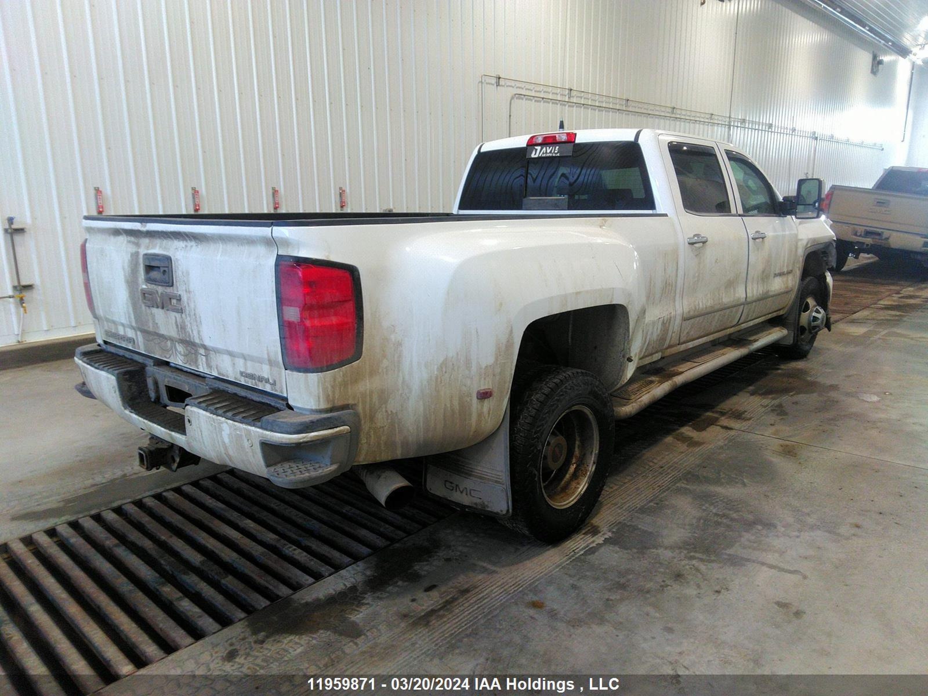 Photo 3 VIN: 1GT424E88FF514816 - GMC NULL 