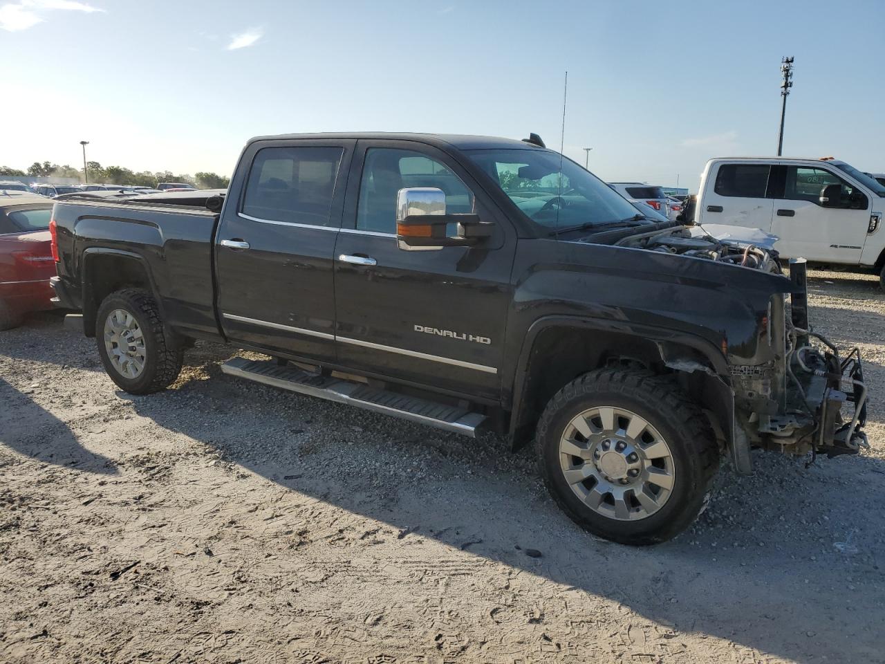 Photo 3 VIN: 1GT424E88FF628850 - GMC SIERRA 