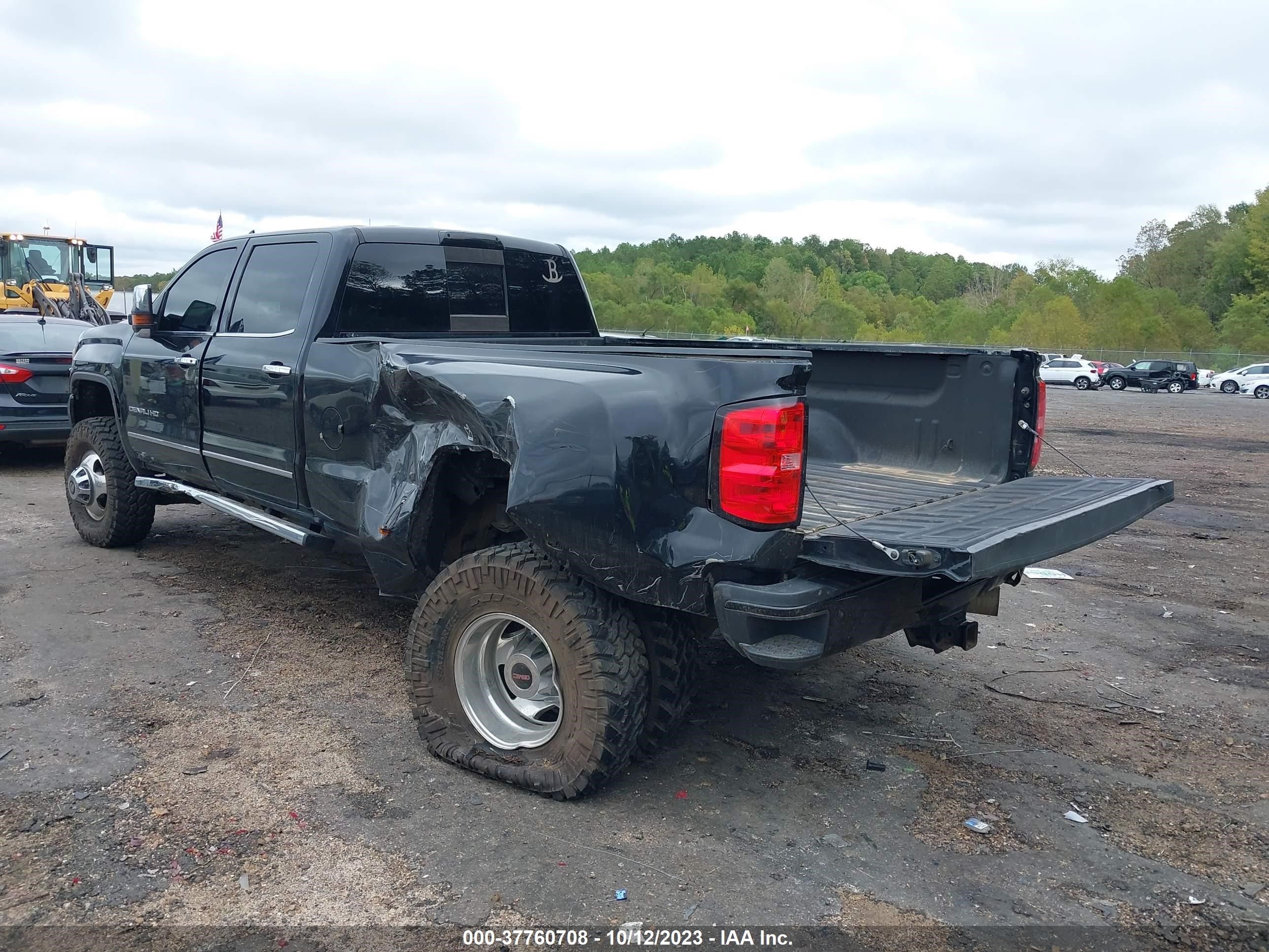 Photo 3 VIN: 1GT424E8XFF582874 - GMC ALL 