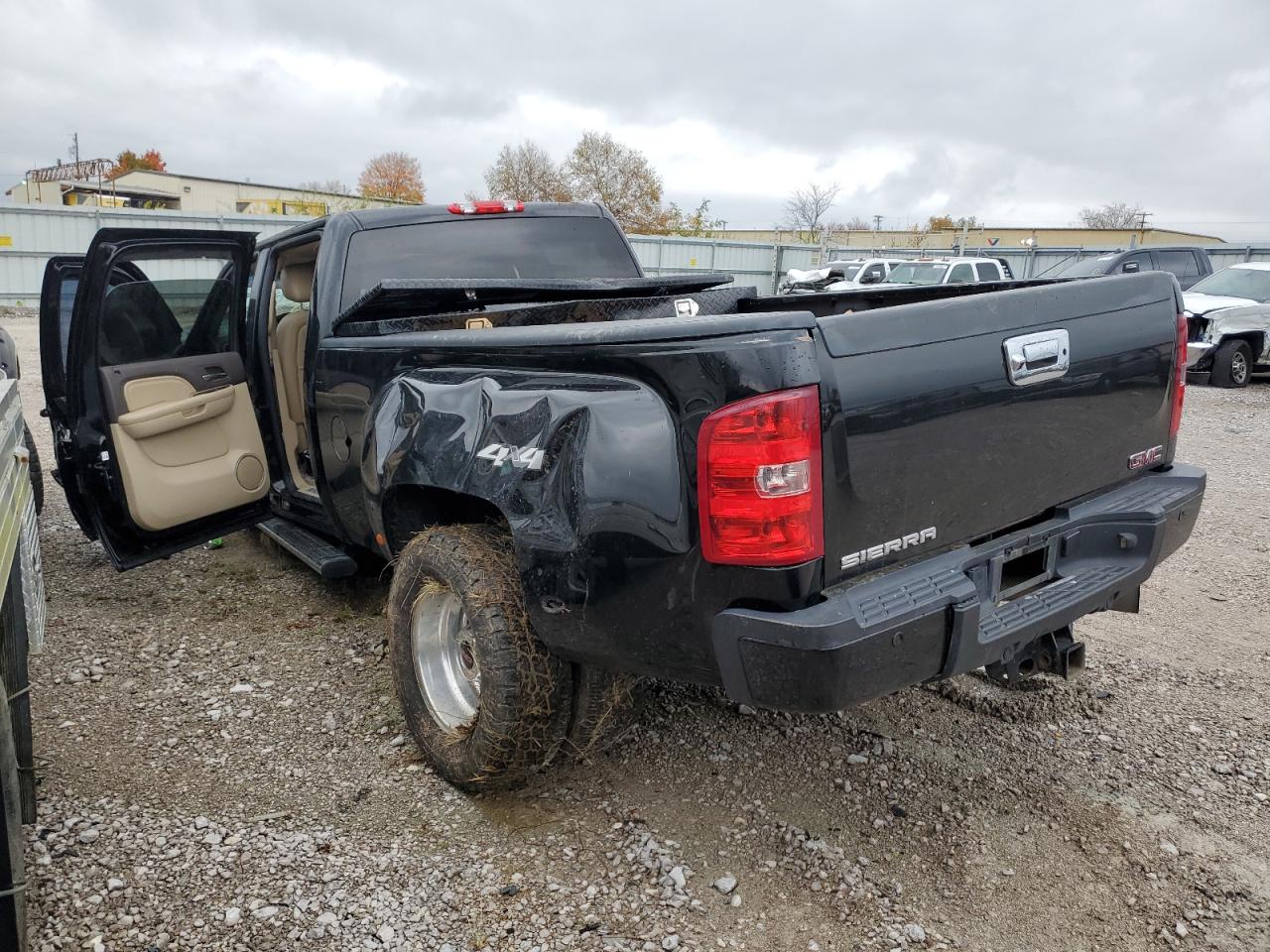 Photo 1 VIN: 1GT426C85EF132739 - GMC SIERRA 