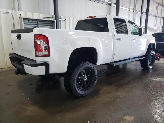 Photo 2 VIN: 1GT426C88BF228683 - GMC SIERRA K35 