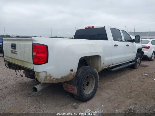 Photo 3 VIN: 1GT42VCY4JF265089 - GMC SIERRA 