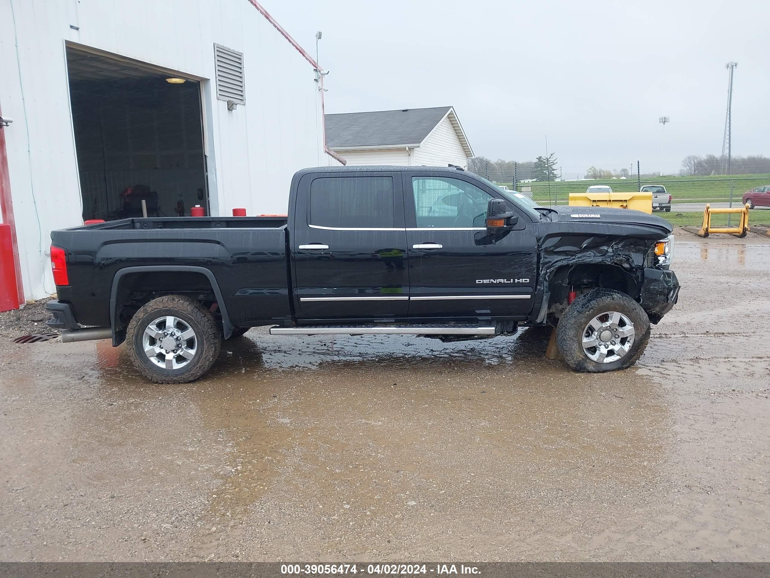 Photo 15 VIN: 1GT42WEY3KF267114 - GMC SIERRA 