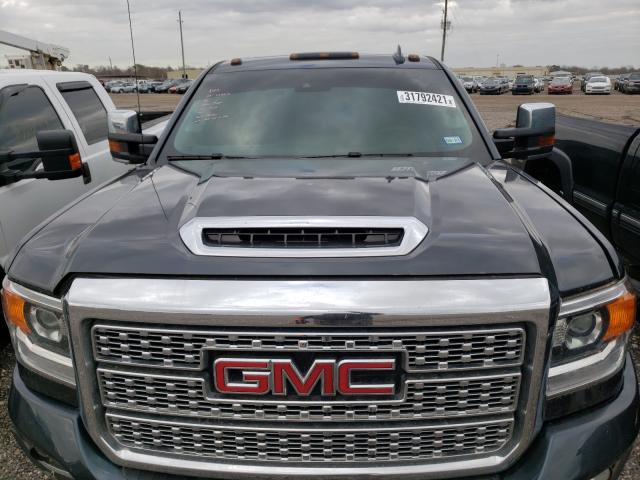 Photo 6 VIN: 1GT42WEY6KF207800 - GMC SIERRA K35 