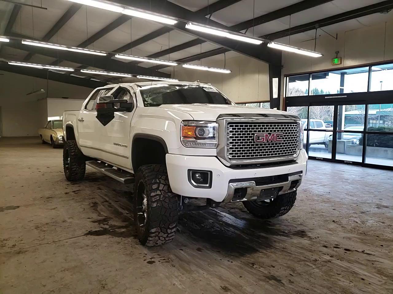 Photo 10 VIN: 1GT42YE85GF283186 - GMC SIERRA K35 