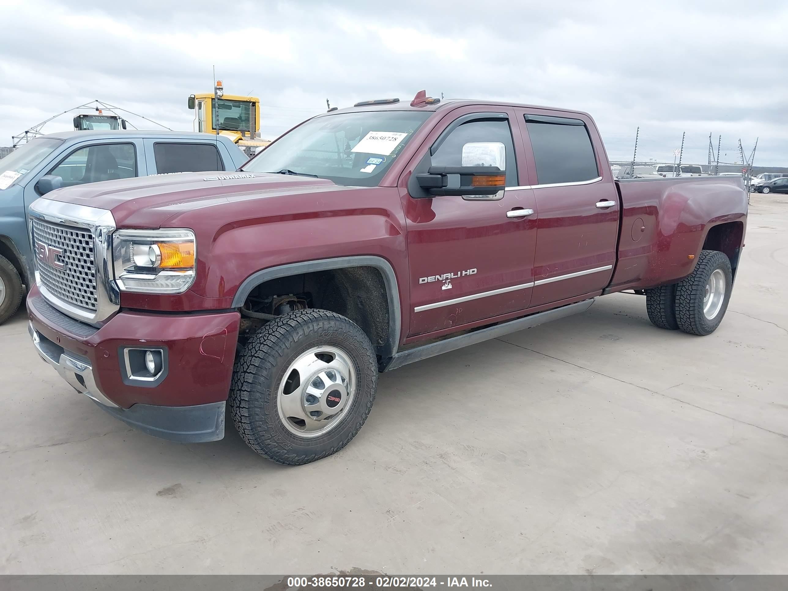 Photo 1 VIN: 1GT42YE88GF264812 - GMC NULL 