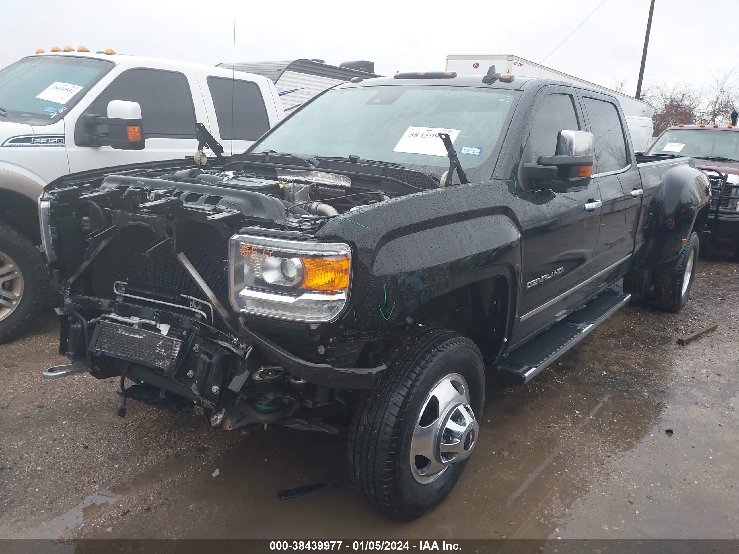 Photo 1 VIN: 1GT42YEY3HF165879 - GMC SIERRA 