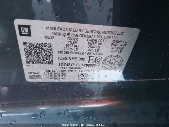 Photo 8 VIN: 1GT42YEY6JF290865 - GMC SIERRA 