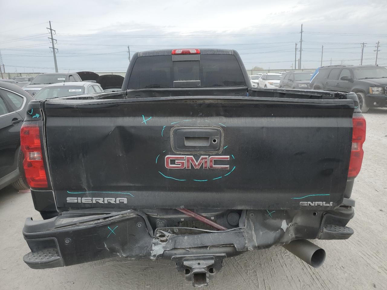 Photo 5 VIN: 1GT42YEY9HF183948 - GMC SIERRA 