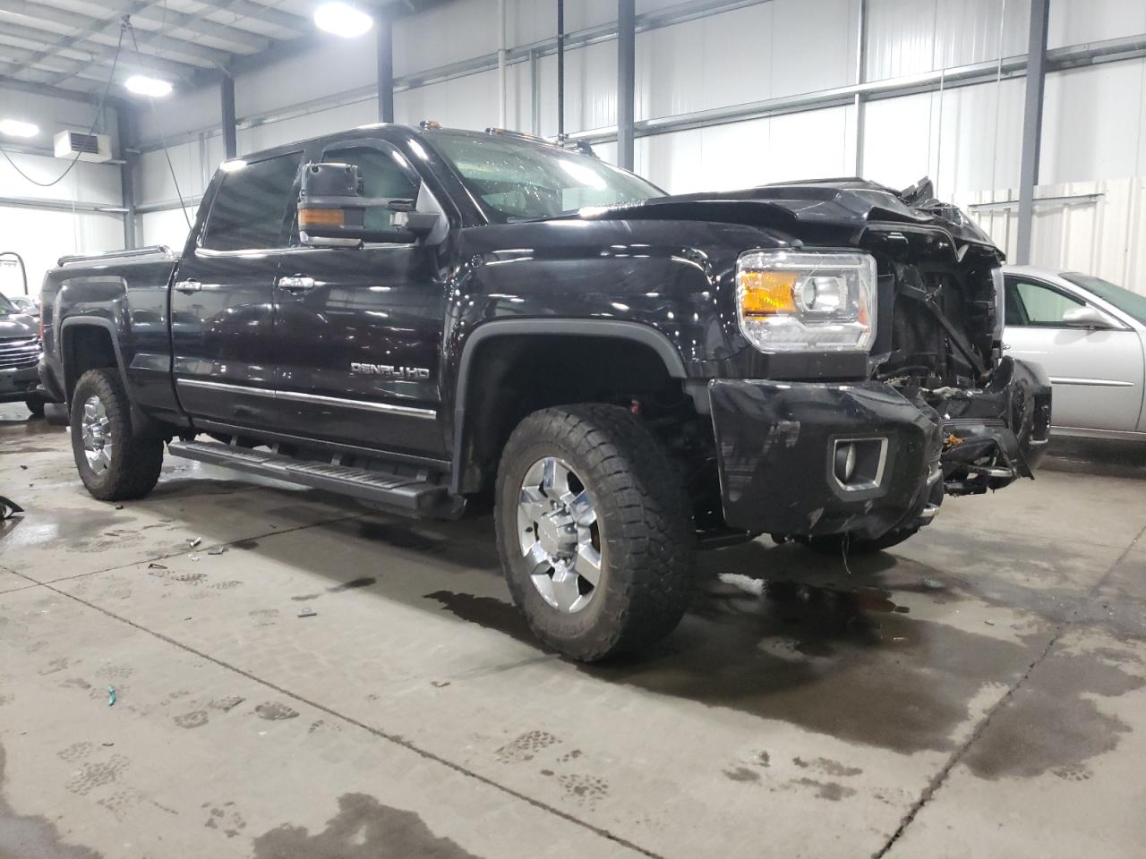 Photo 3 VIN: 1GT42YEY9JF142158 - GMC SIERRA 