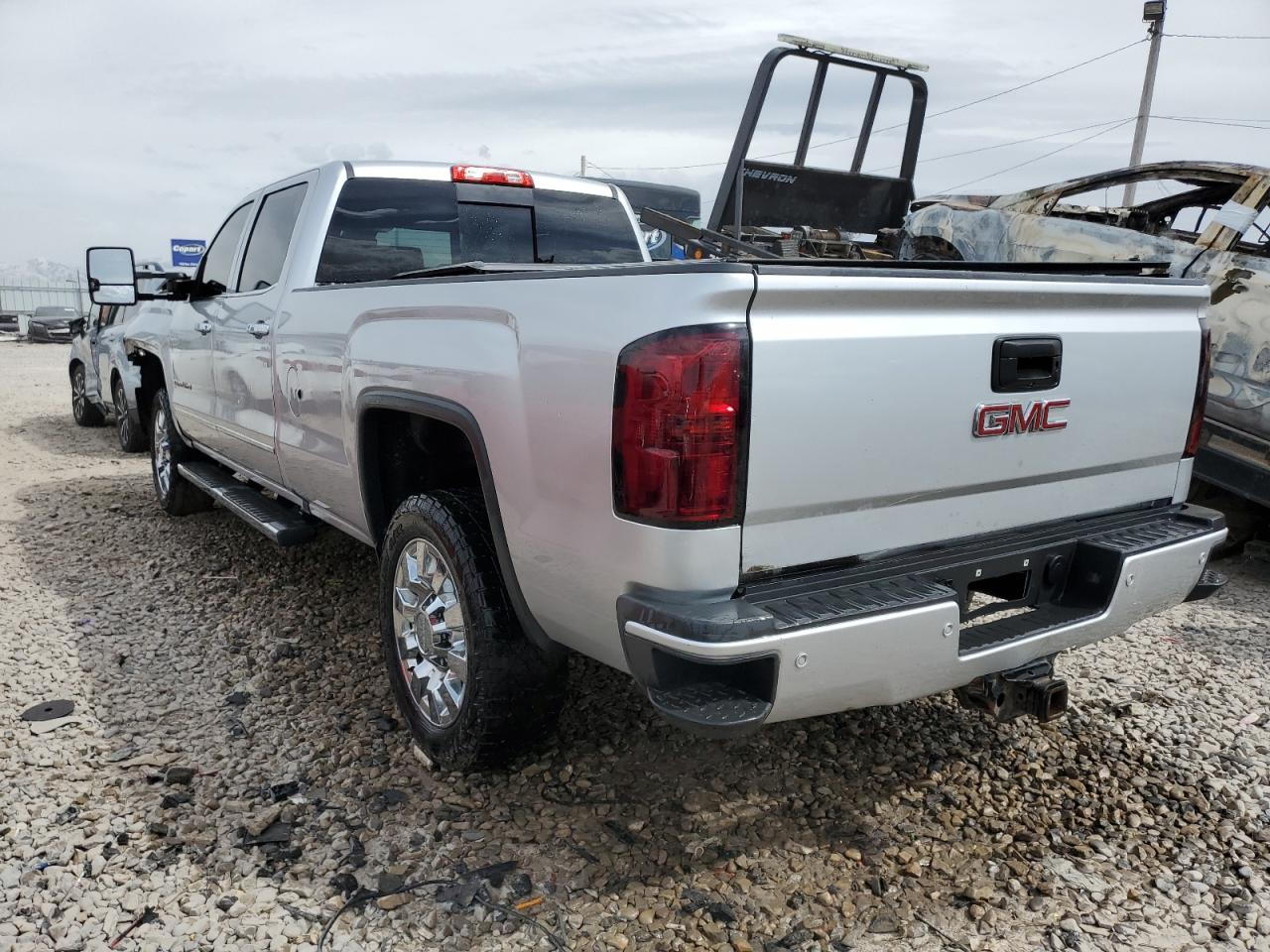 Photo 1 VIN: 1GT42YEYXHF177656 - GMC SIERRA 